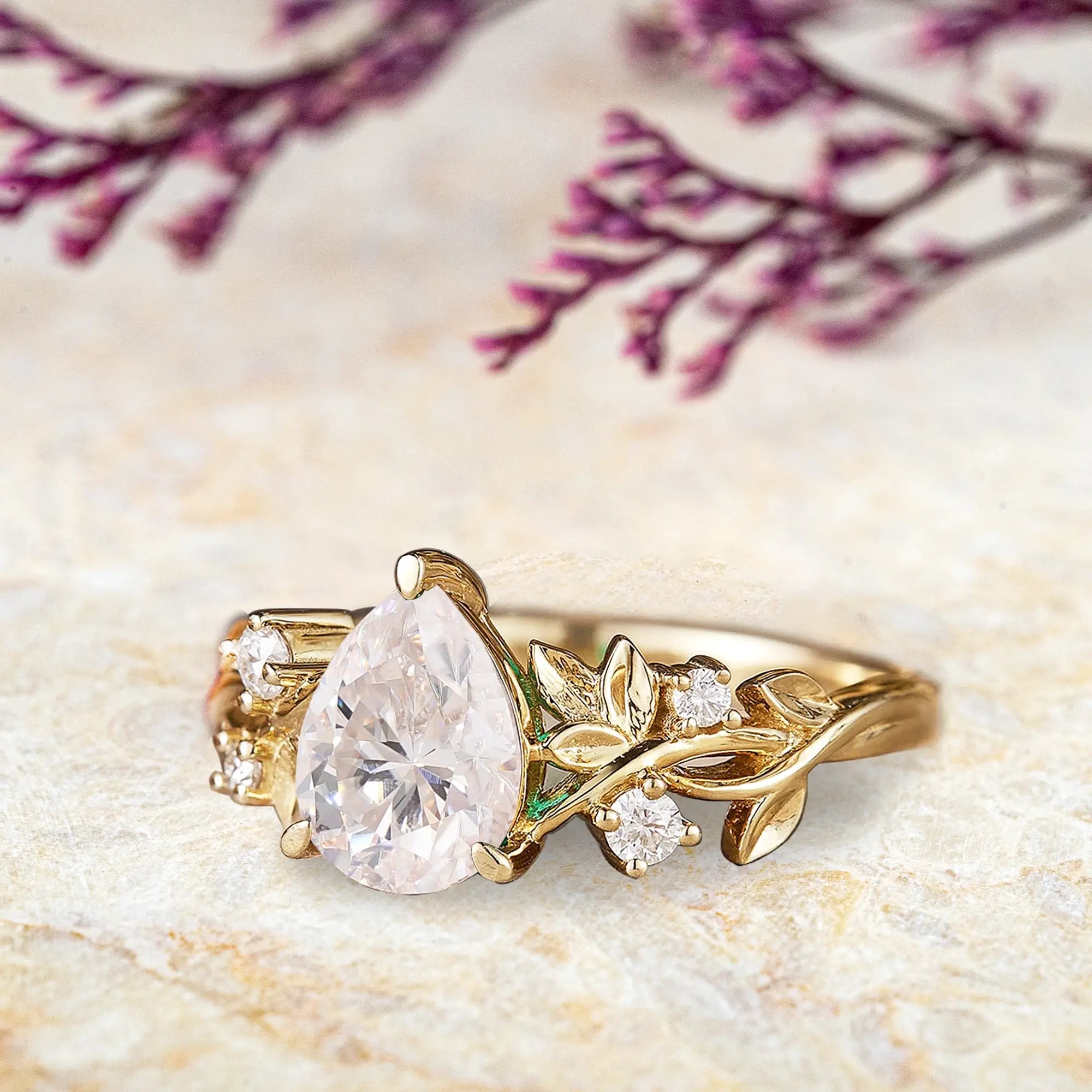 Pear Cut Moissanite Engagement Ring – Nature-Inspired 14K Gold Leaf Rings