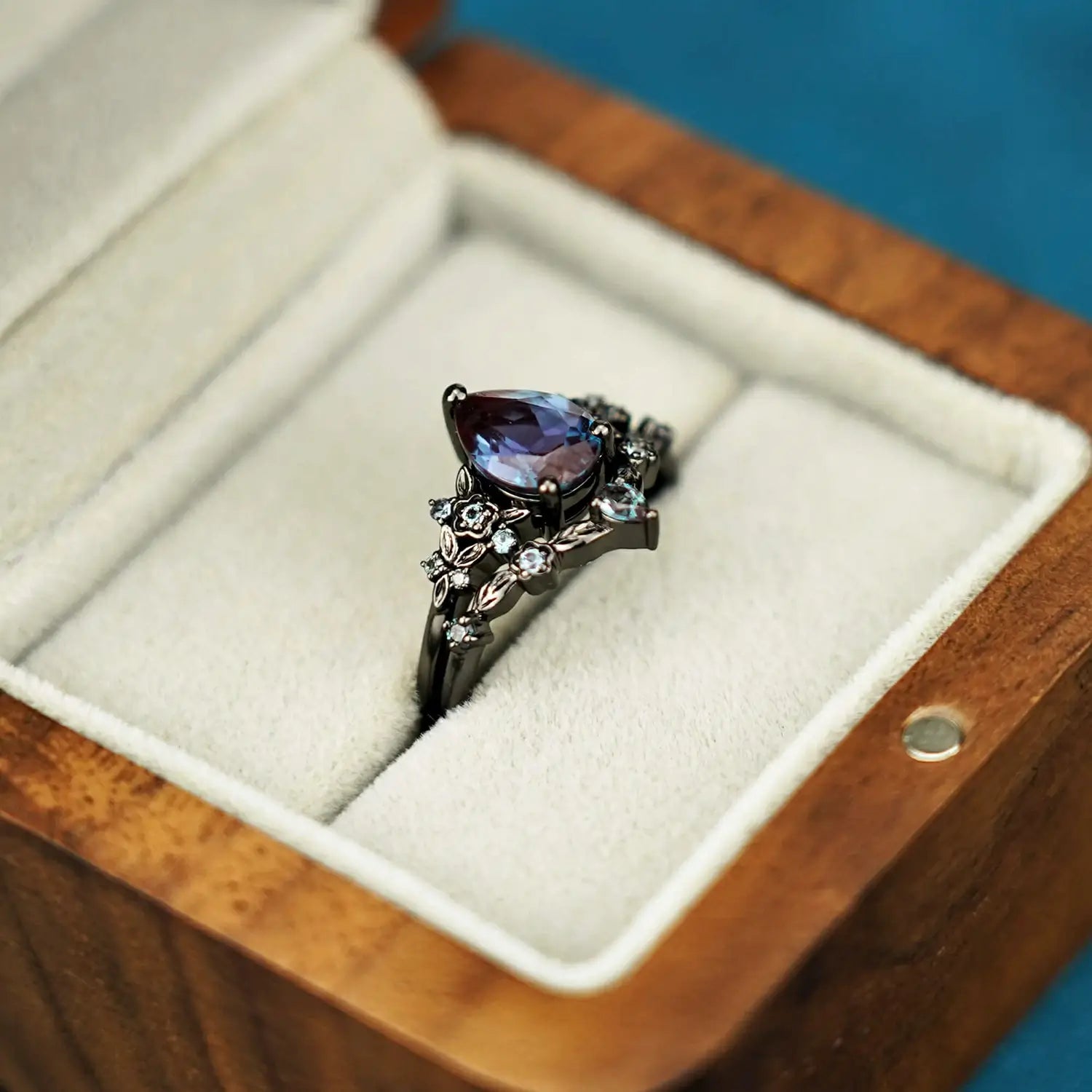 Black Gold Floral Alexandrite Ring Set – Unique Rhodium Black Bridal Artistic Jewelry Gothic Rings for women gift