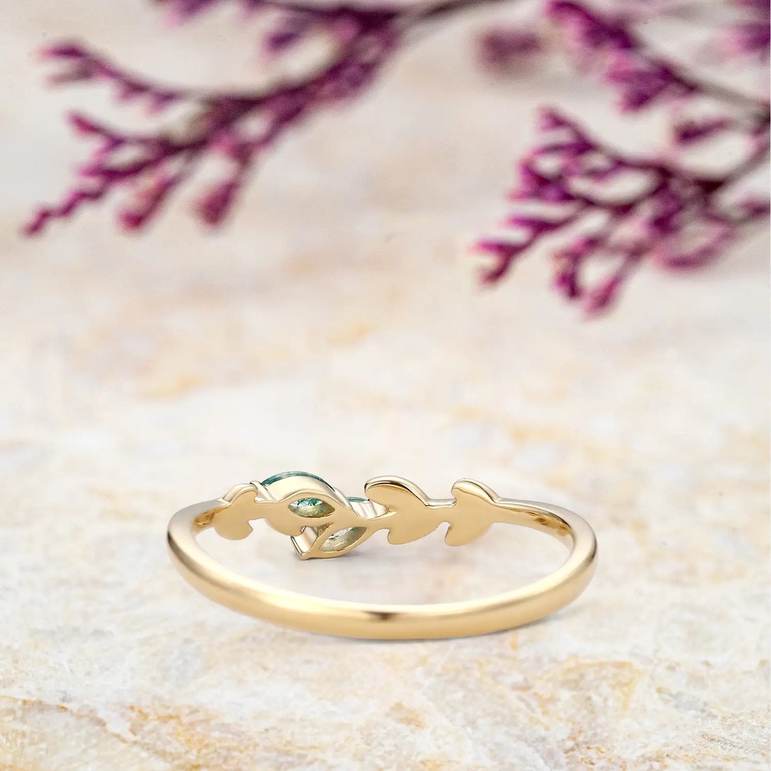 Moss Agate Leafy Matching Wedding Band in Yellow Gold
