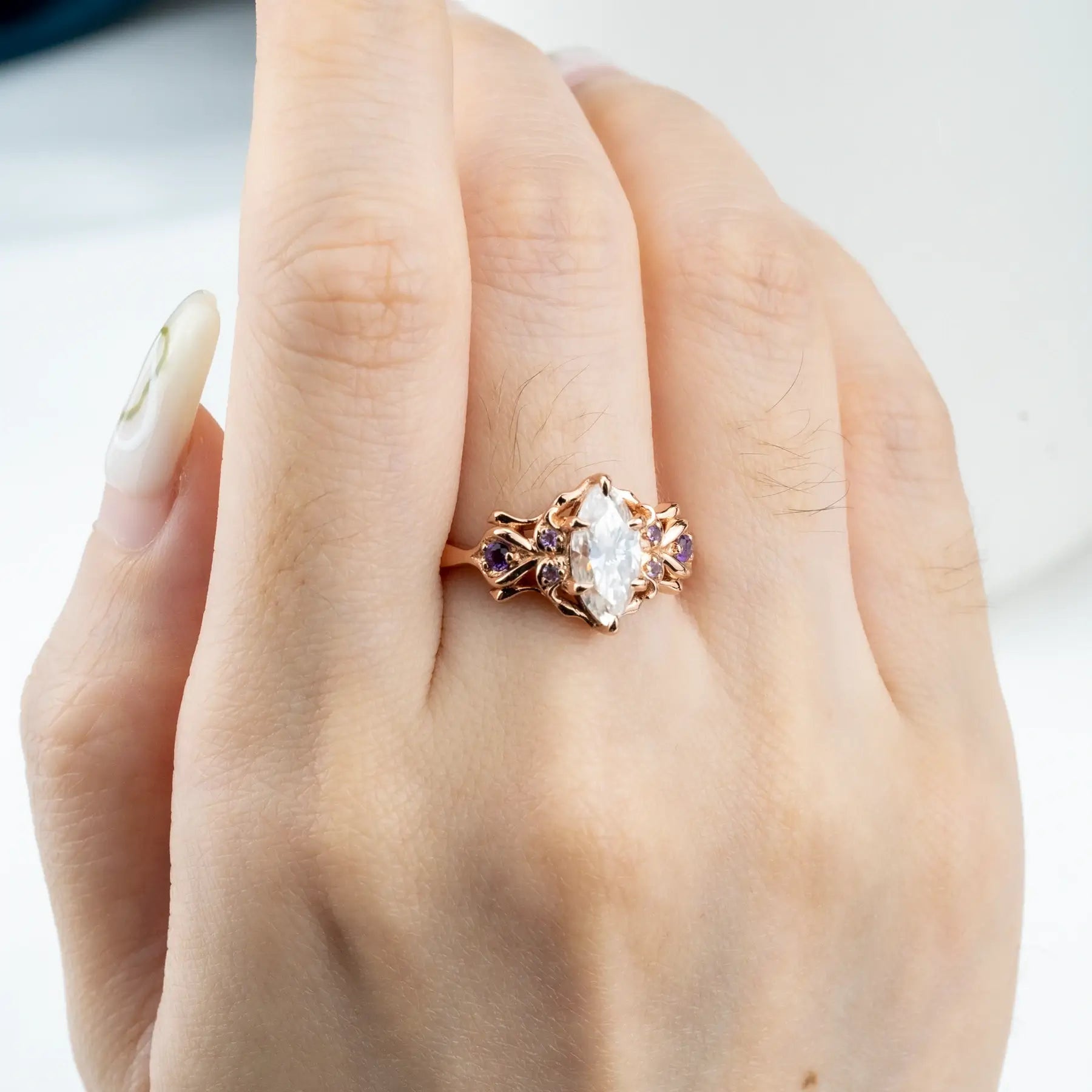 Spider-Inspired Moissanite Ring with Amethyst Accents – Unique Artistic Design for ladie love gift