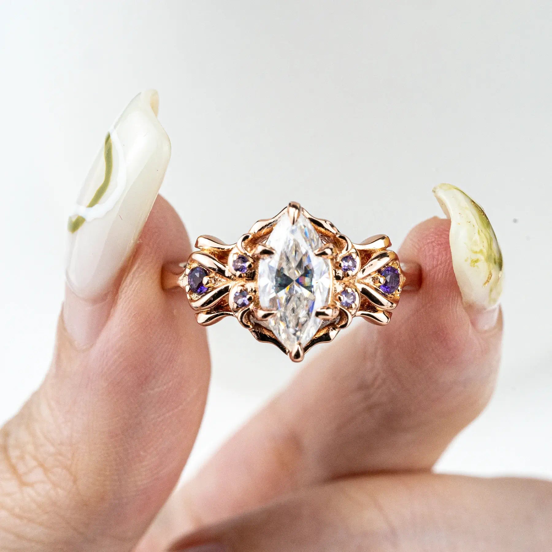Spider-Inspired Moissanite Ring with Amethyst Accents – Unique Artistic Design for ladie love gift