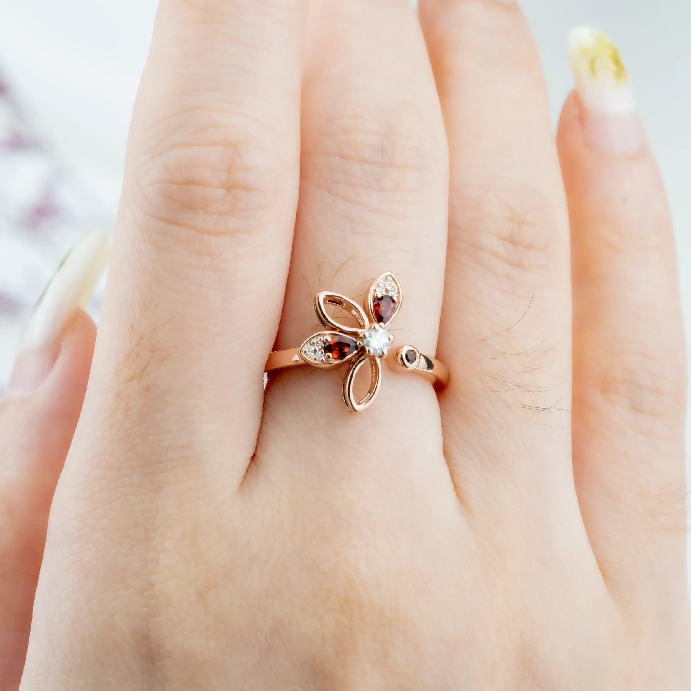 Flower Garnet Rings Birthstone Diamond Engagement Ring For Women Daily Rings