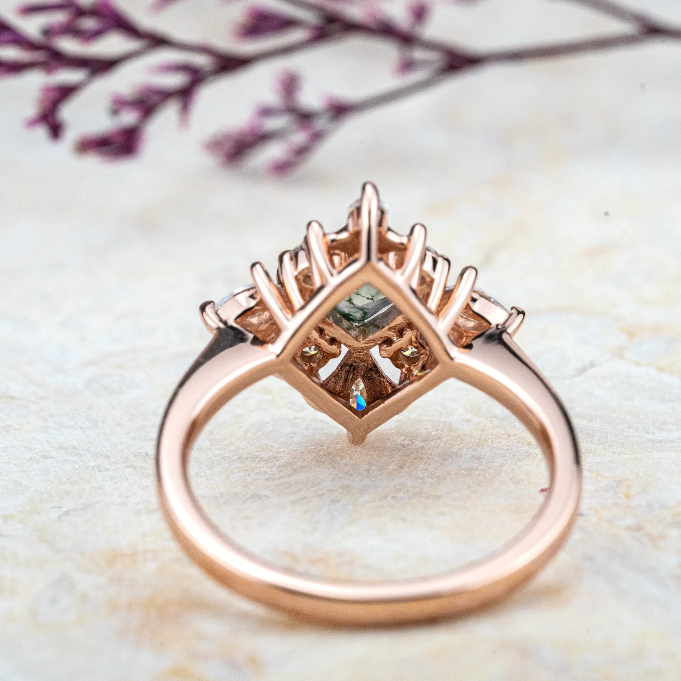 Cora - Anillos de Compromiso de Ágata Musgo Corte Princesa Anillos de Aniversario Artísticos