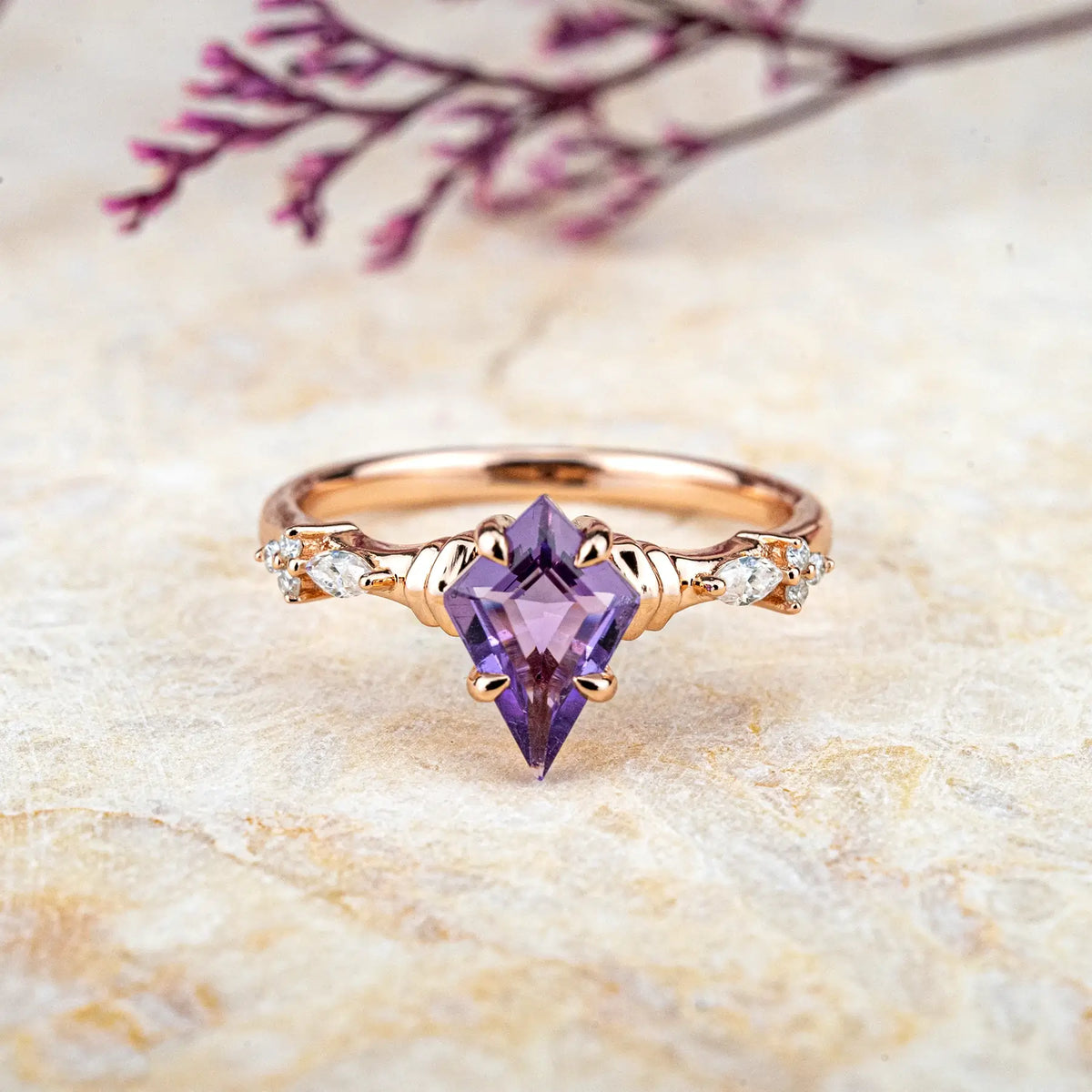 Modern Art Kite Amethyst Promise Rings – February Birthstone ring anniversary gift for women