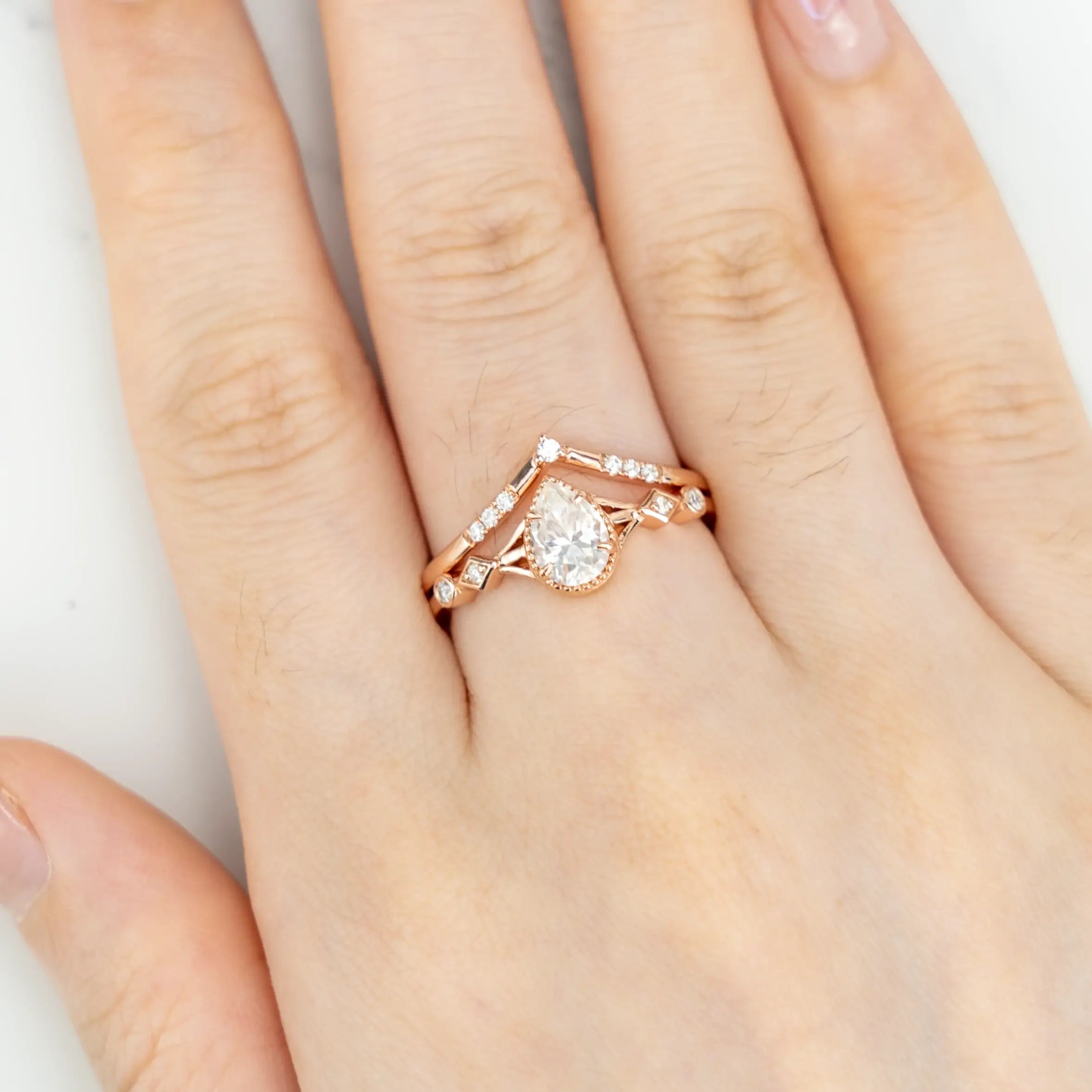 Custom Fine Arts Pear Cut Moissanite Engagement Rings Promise Jewelry for women gift