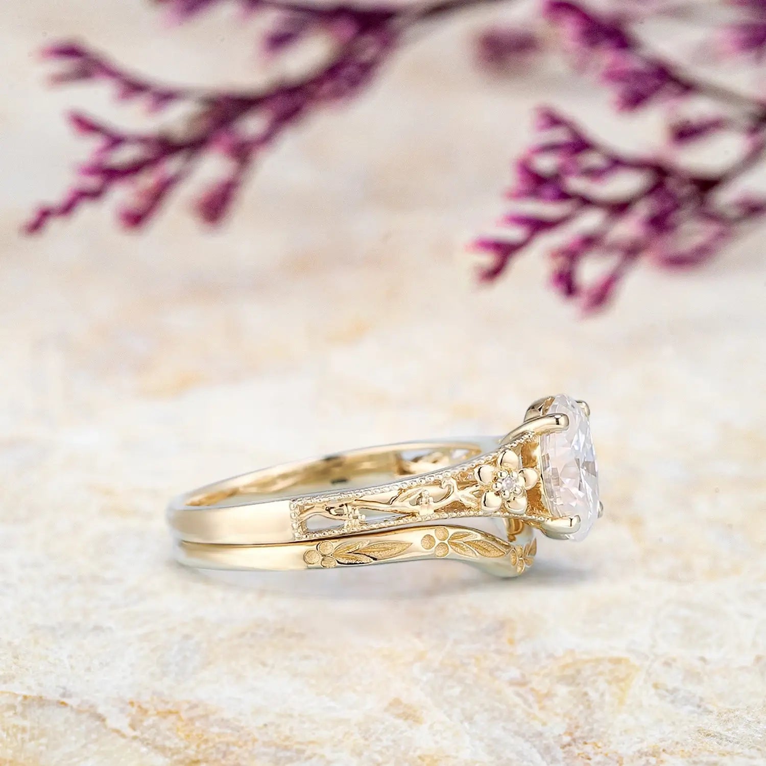 Vintage Moissanite Engagement Ring Set Nature Engraved Curved Band Moissanite Wedding Ring Solid Gold Engraved Flower Leaf Promise Rings