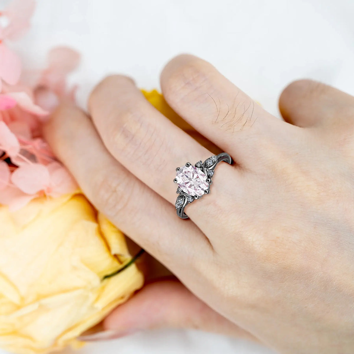 custom Oval Moissanite Floral 18k Black Gold Ring – Unique Luxury Art Promise Rings