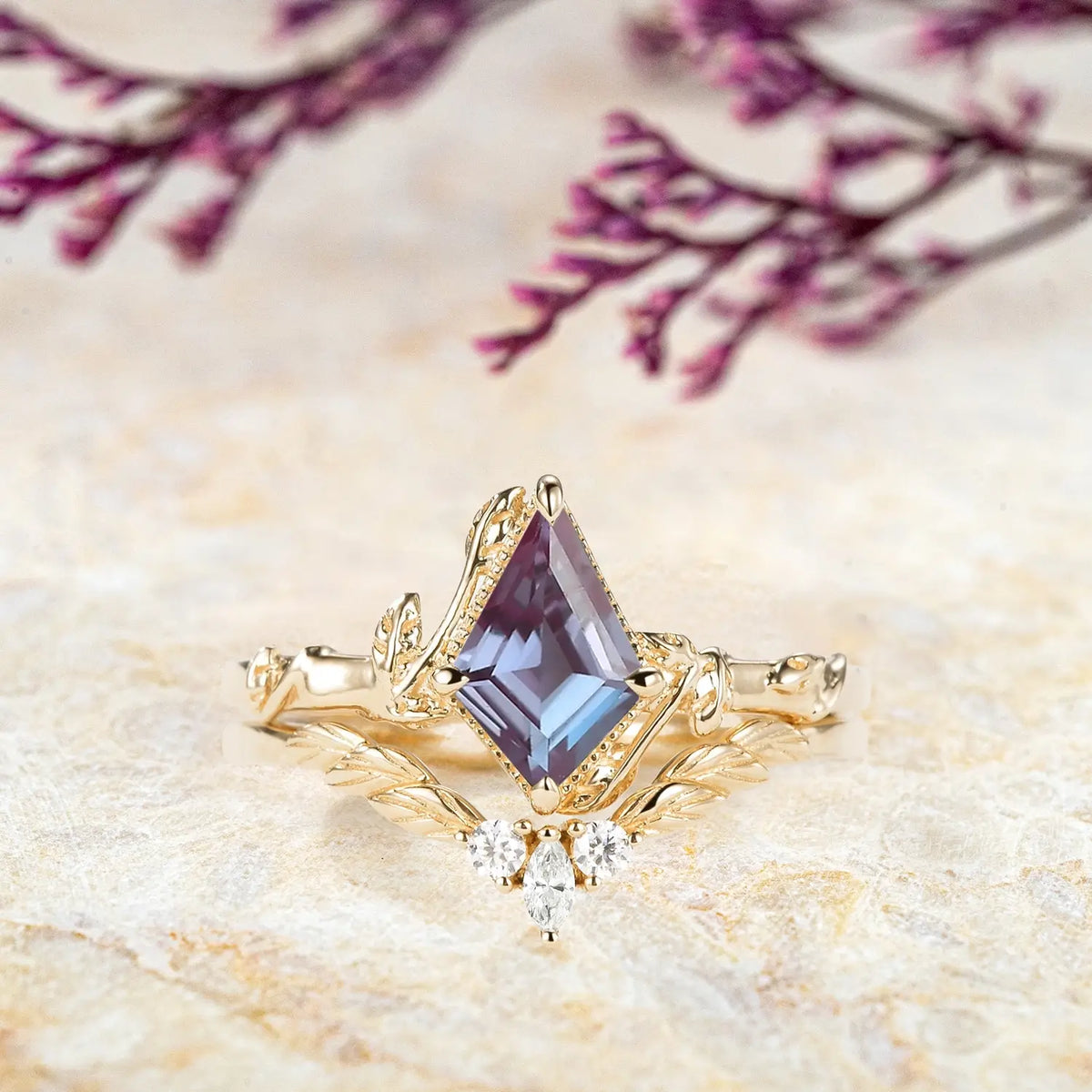June Birthtsone Alexandrite Kite Leafy Engagement Ring Set  | orleone