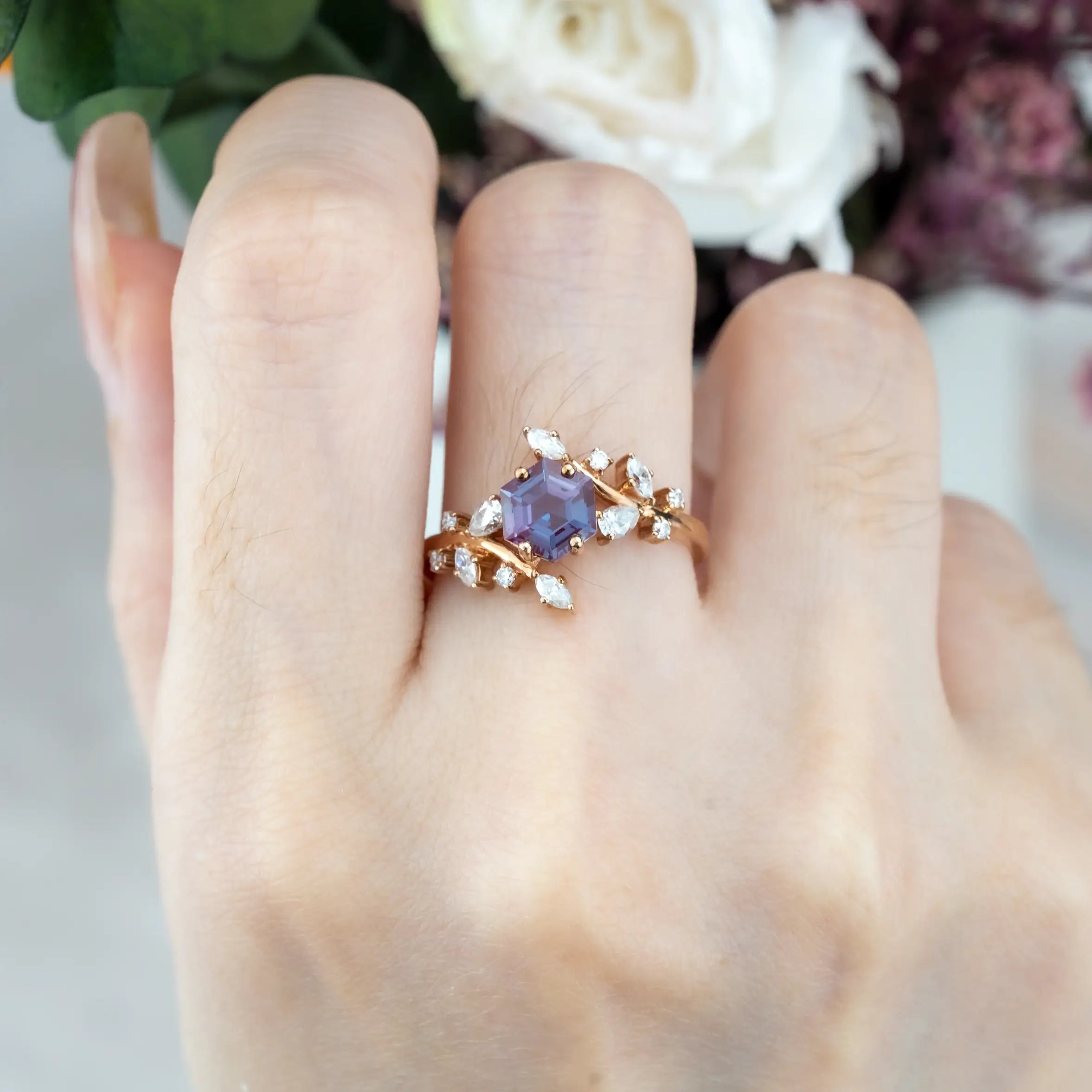 Art Alexandrite Ring | Floral Natural-Inspired Engagement Rings