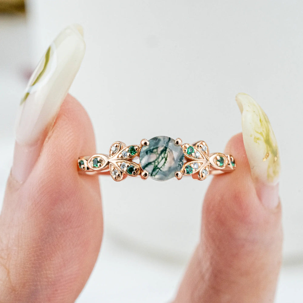 Anillo de compromiso con ópalo de musgo verde, estilo floral inspirado en la naturaleza para mujer