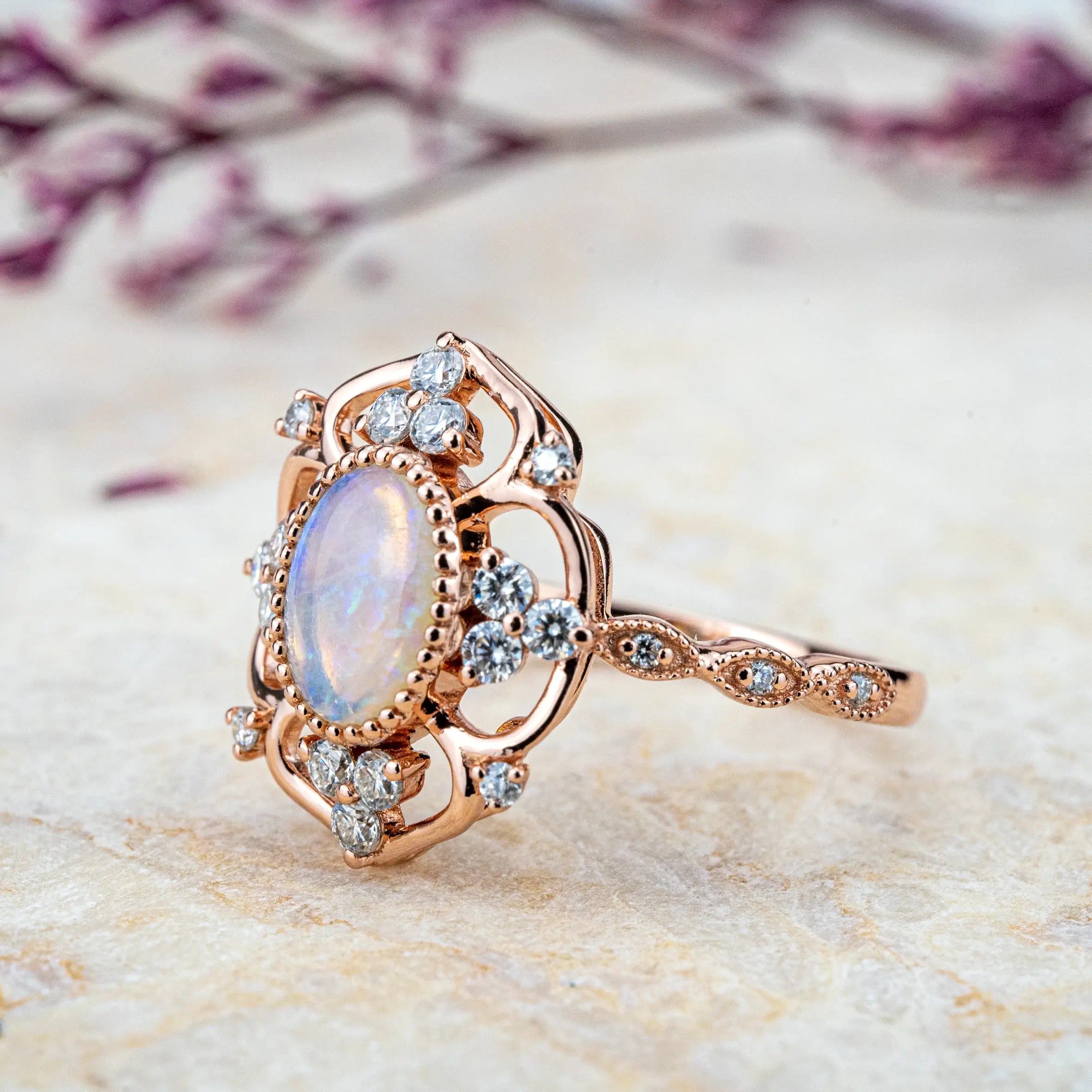 Luxurious Unique Vintage Rings Opal Engagement Rings Flora Ring Halo Rings for ladie