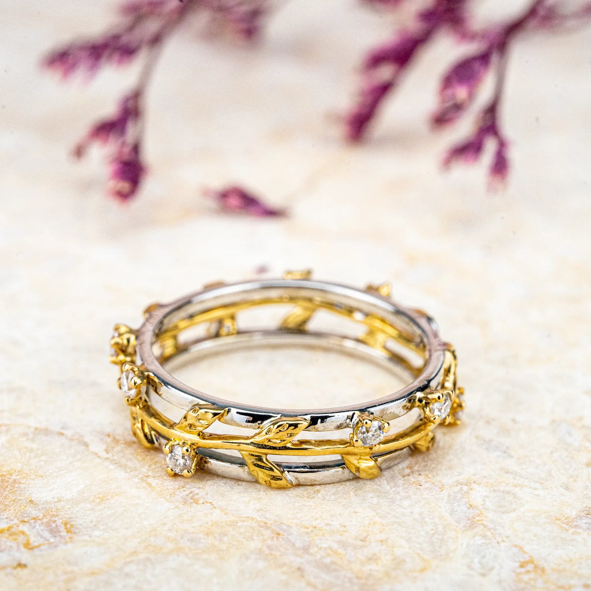 18K Gold Leaf Wedding Band – White and Yellow Gold Double Ring Design diamond band