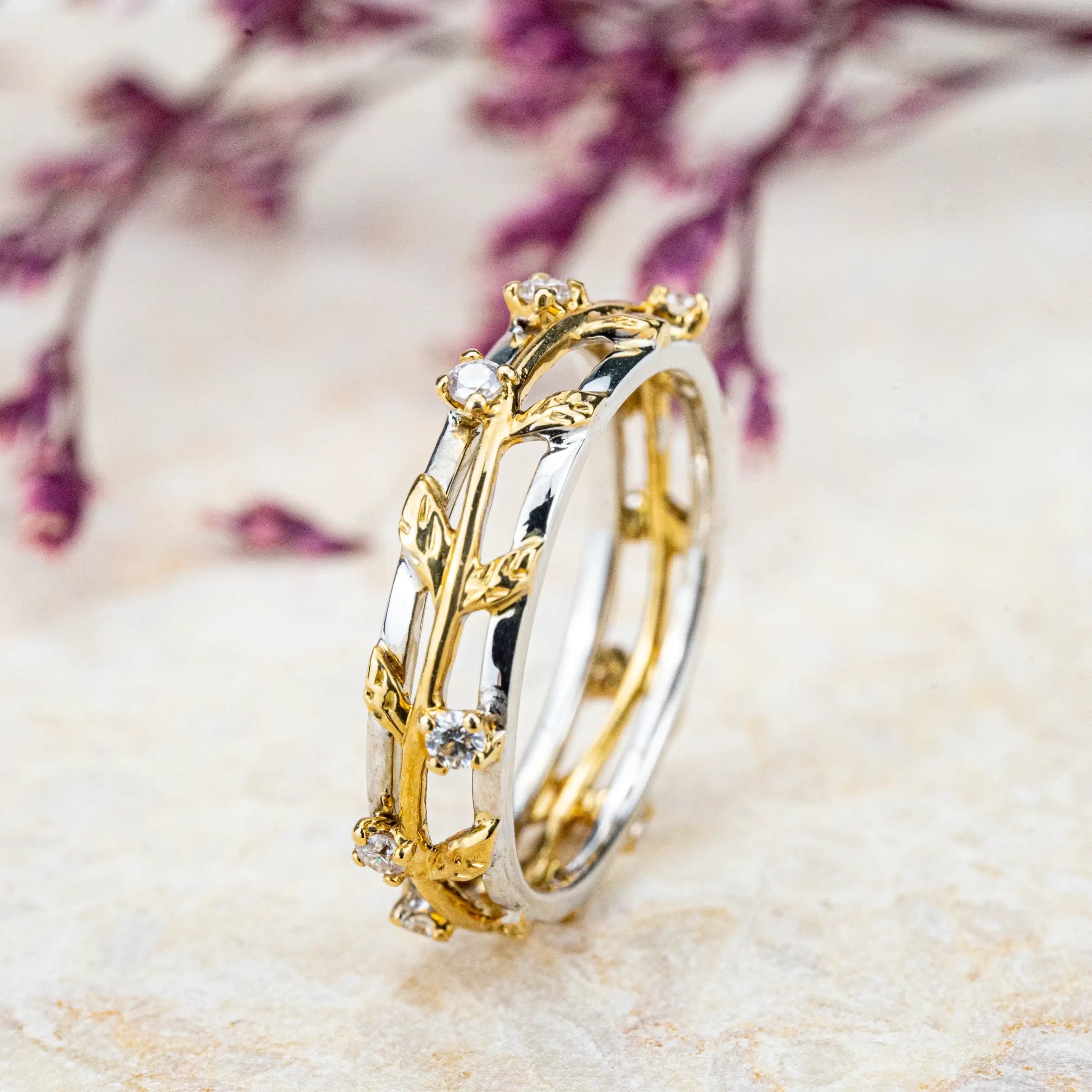 Custom 18K Gold Leaf Wedding Band – White and Yellow Gold Double Ring Design diamond band