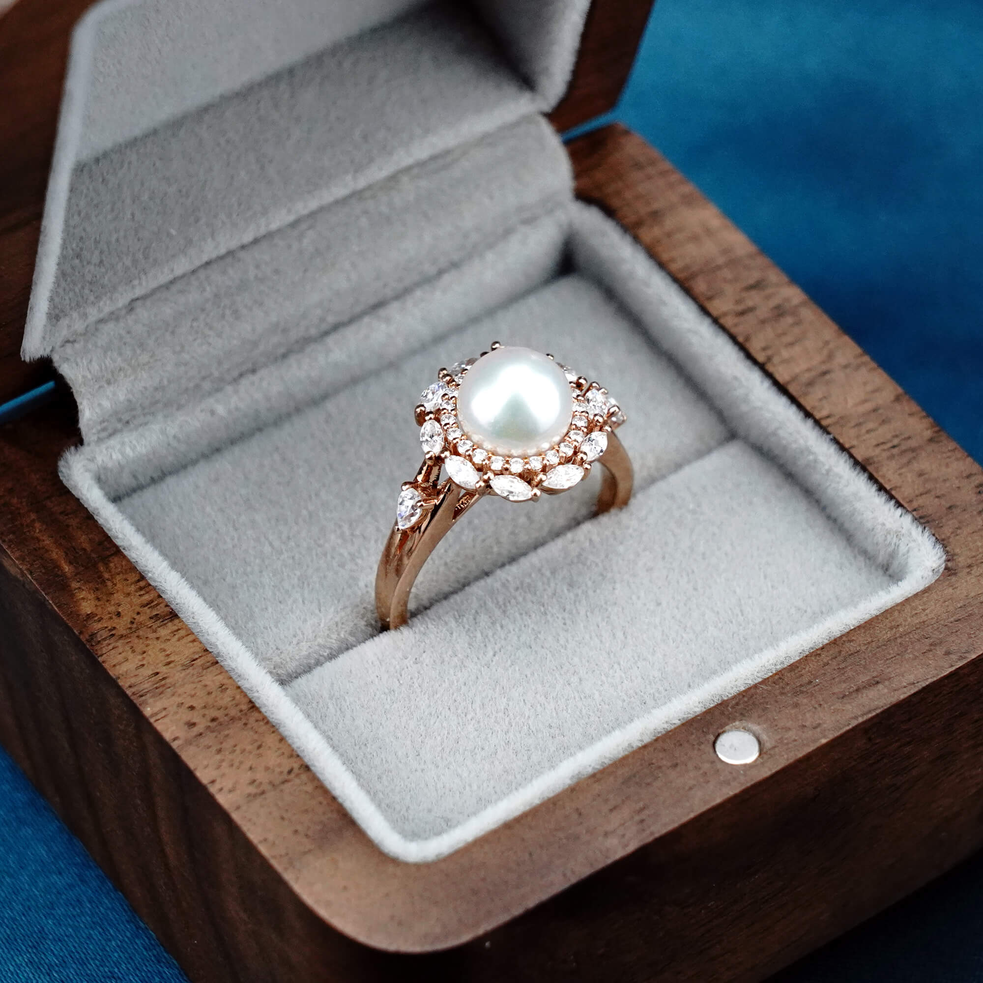 Pearl Blossom Halo Ring – Akoya Pearl and Moissanite Petal Design Luxury Engagement Rings | ORLEONE Custom handmade jewelry brand