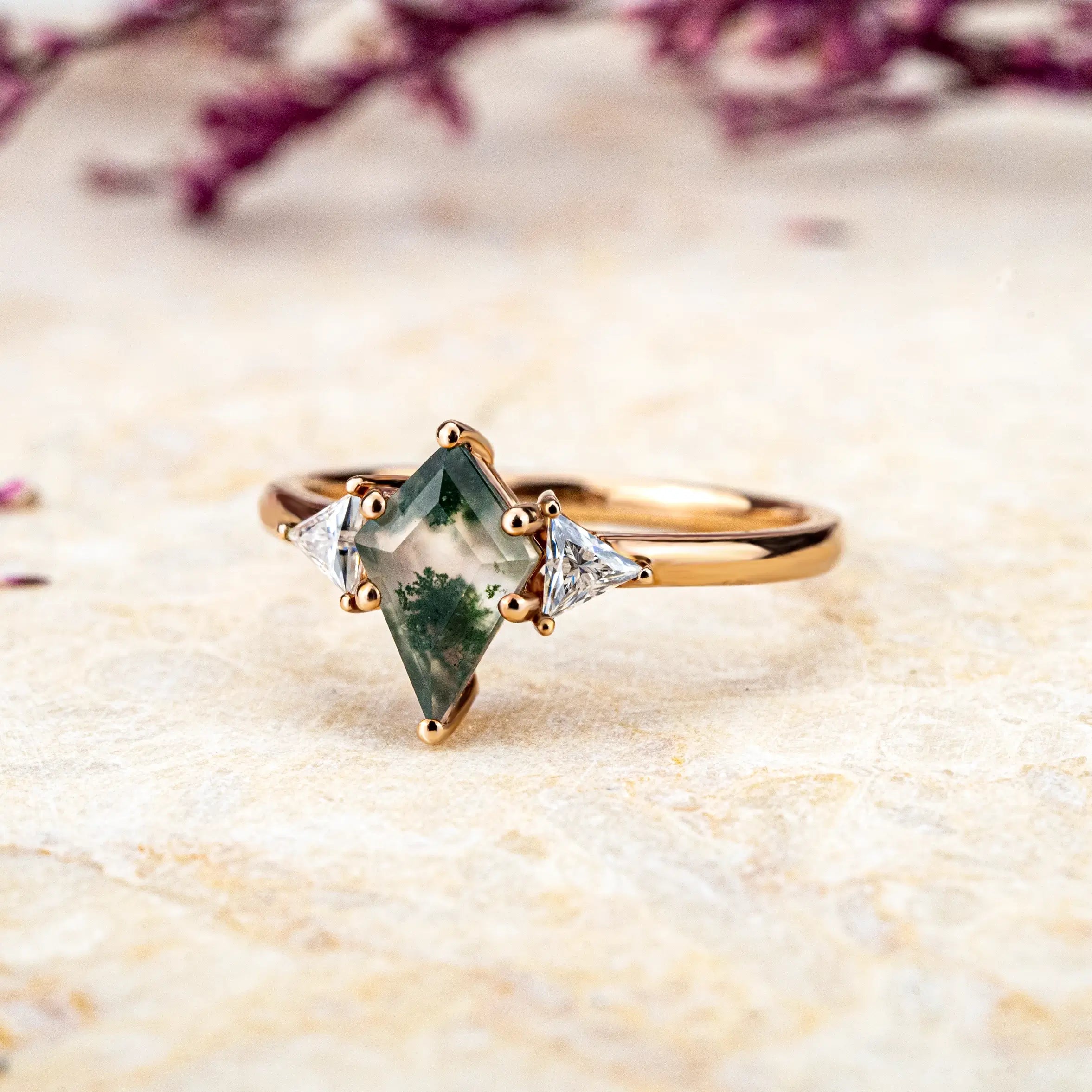 Luxury Three Stone Ring Kite Cut Moss Agate Engagement Ring For Ladies gift