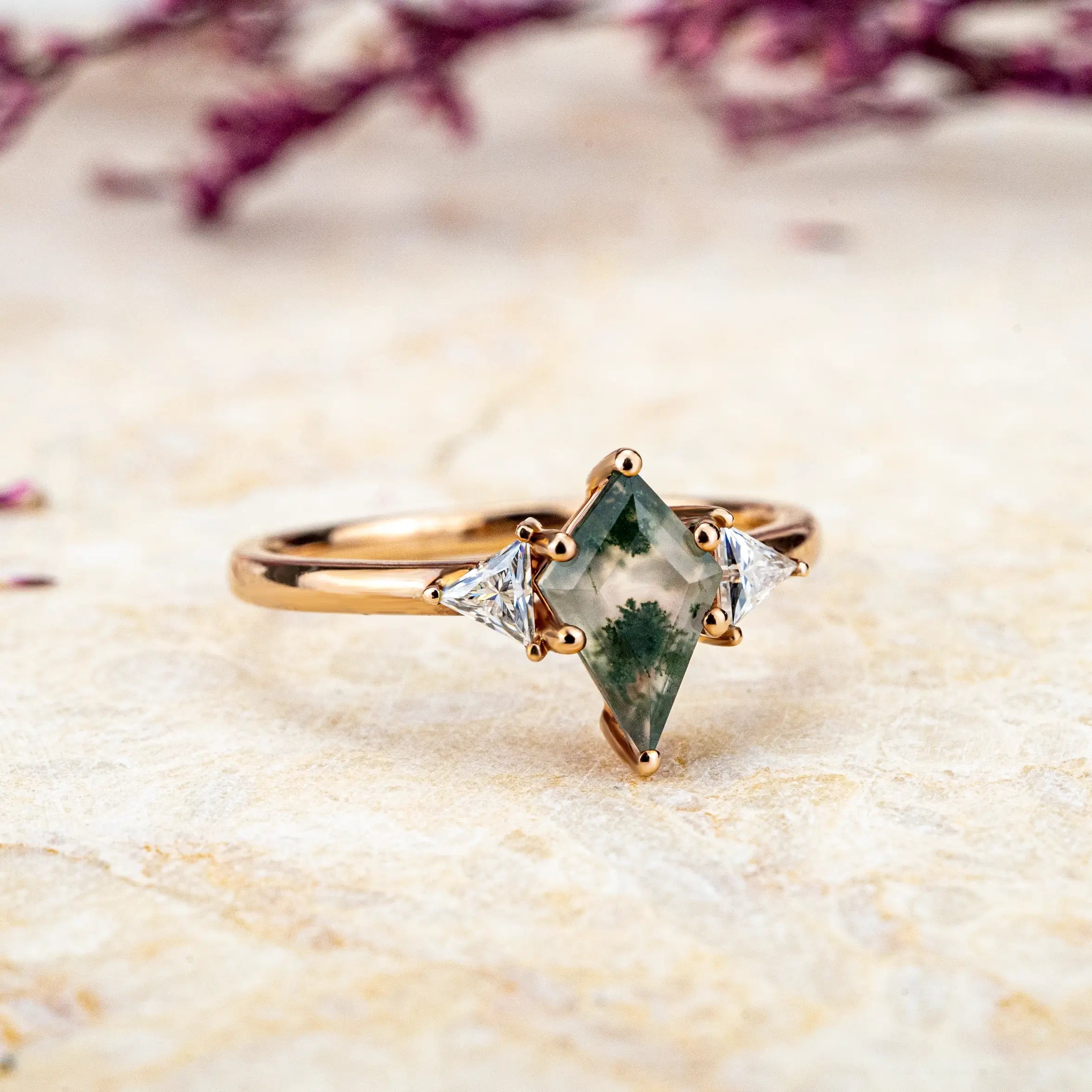 Luxury Three Stone Ring Kite Cut Moss Agate Engagement Ring For Ladies gift