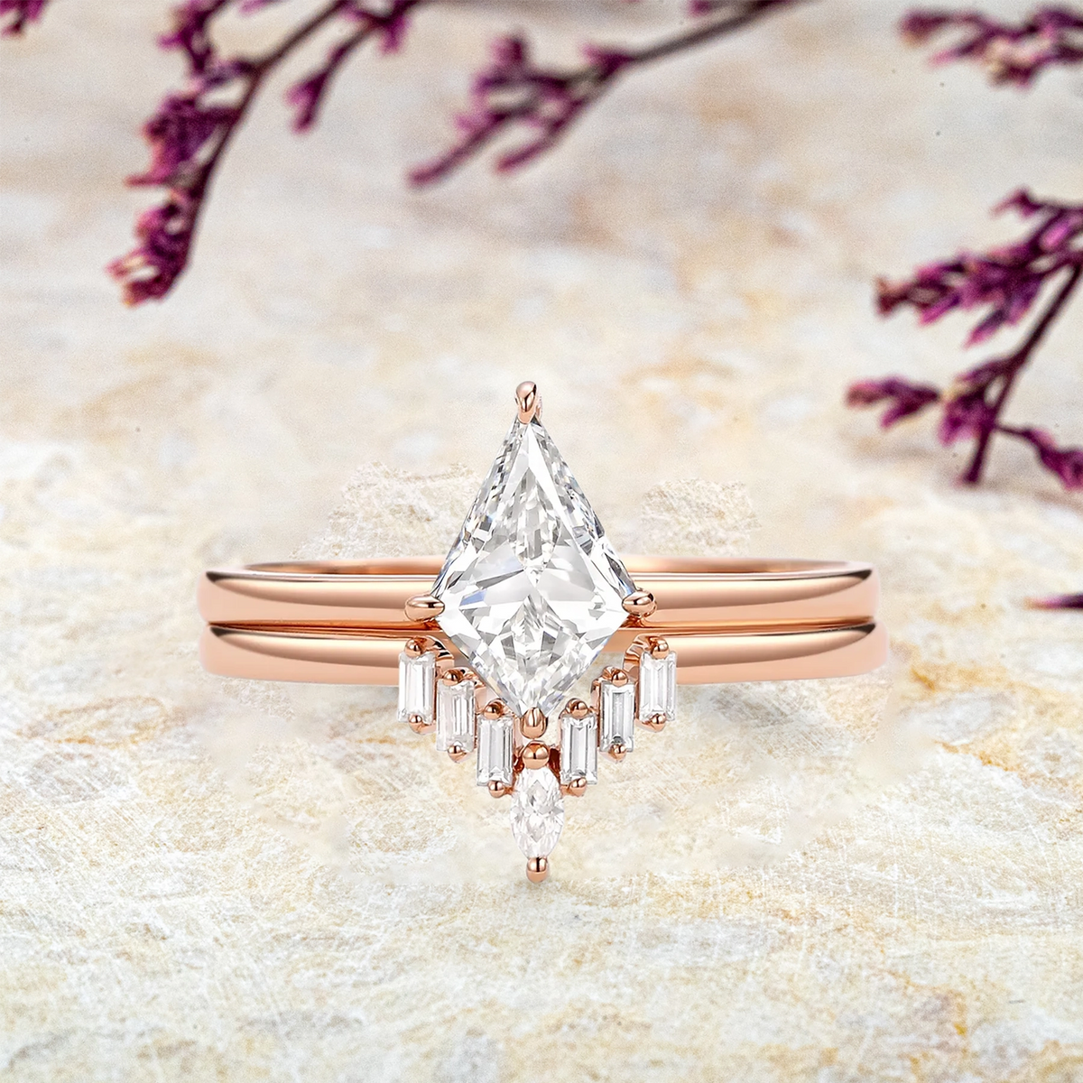 Ensemble de bagues Stellar Elegance - Bagues de fiançailles en diamant de laboratoire taille cerf-volant
